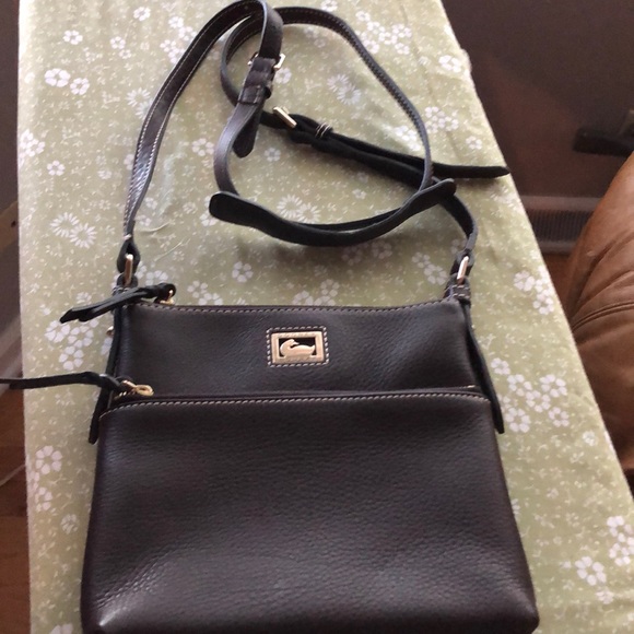Dooney & Bourke Handbags - Dooney&Bourke Purse
